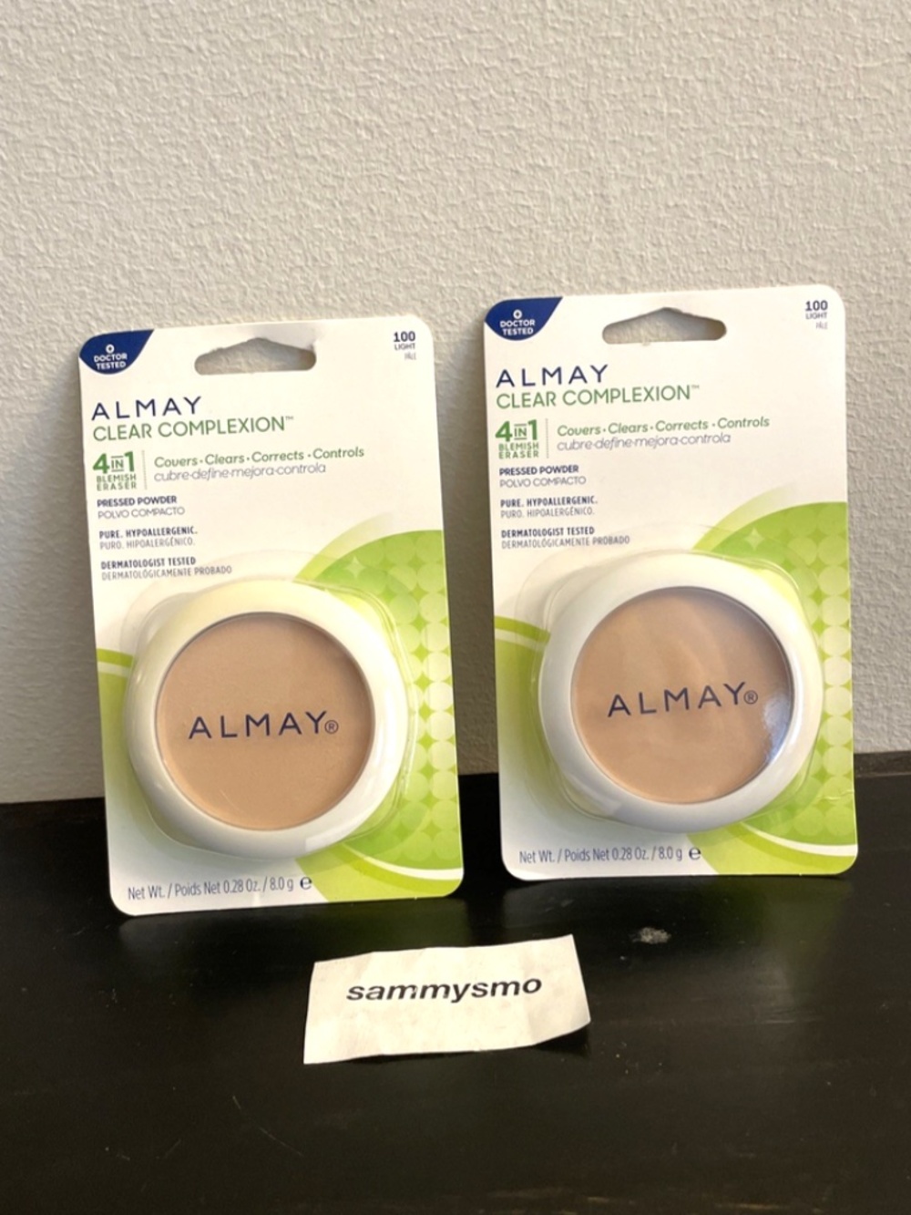 Almay 100 LIGHT 4 in 1 Clear Complexion Pressed Powder 0.28oz/8g x2